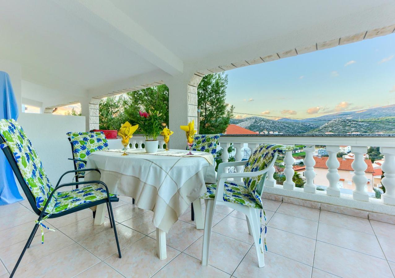Villa Vittorio Seget Vranjica Exterior photo
